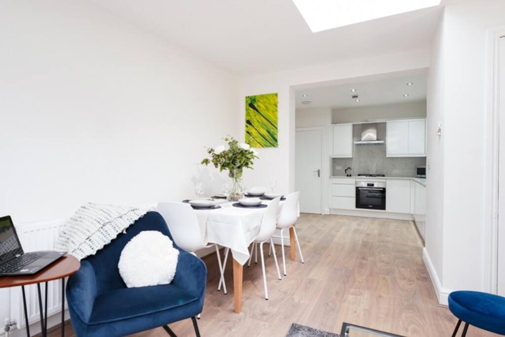 Newly Renovated Modern 4 Bed 3 Bath Apartment London Bagian luar foto