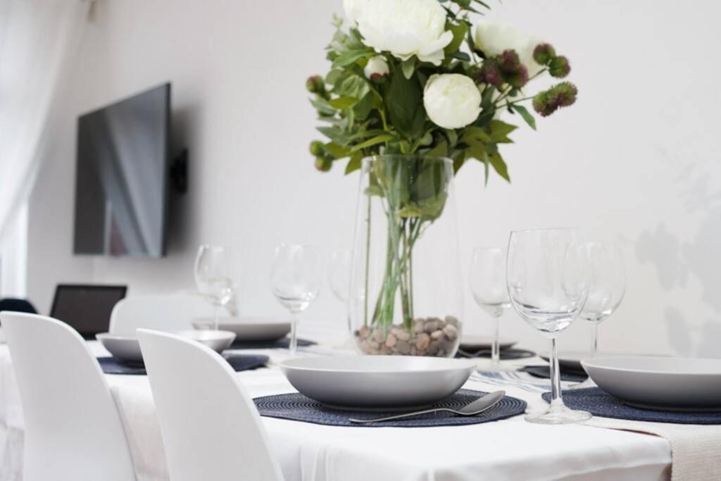 Newly Renovated Modern 4 Bed 3 Bath Apartment London Bagian luar foto