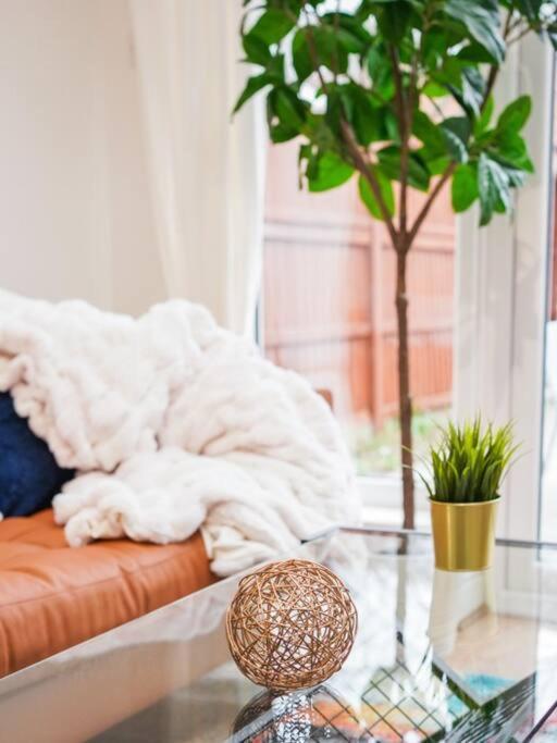 Newly Renovated Modern 4 Bed 3 Bath Apartment London Bagian luar foto